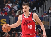 公牛惊艳全场，冲击季后赛助攻爆棚，爵士逆转取胜！的简单介绍