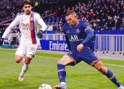 包含圣埃蒂安客场制胜，赢得关键三分保持中游位置的词条